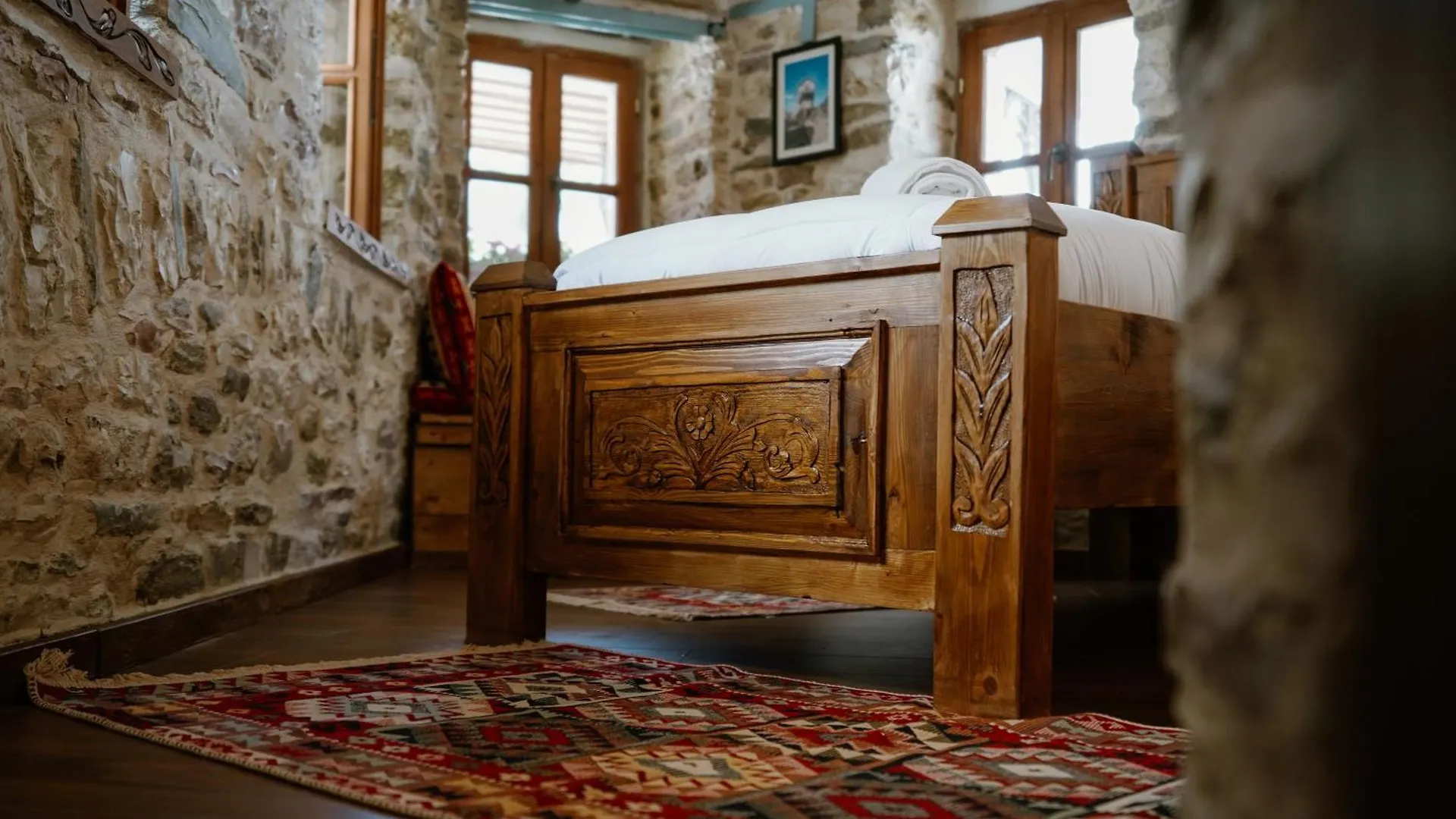 Old Well Bazaar Apartment Gjirokaster