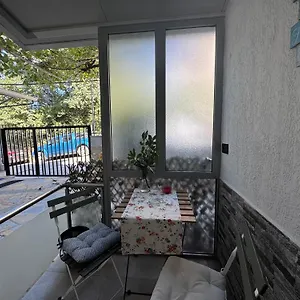 Appartamento Double17, Gjirokastër