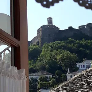 Hotel Cico &private, Gjirokastër